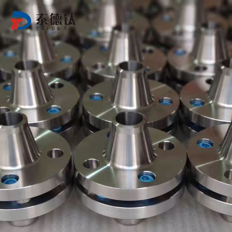 帶頸對(duì)焊鋯法蘭